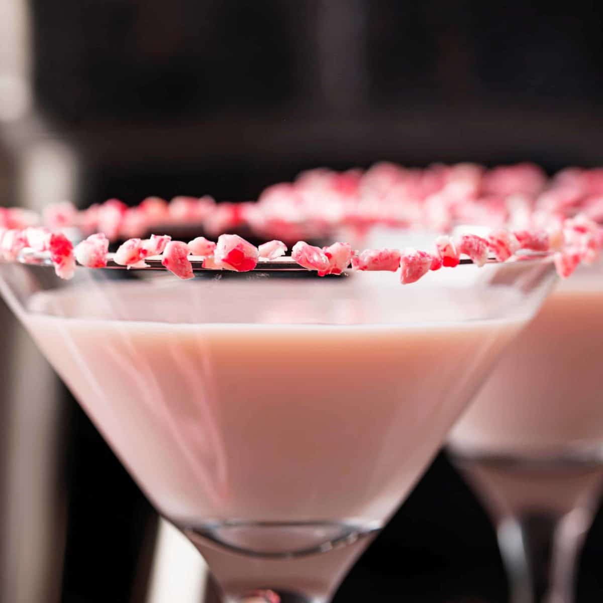 How to Make Festively Delicious Peppermint Martinis