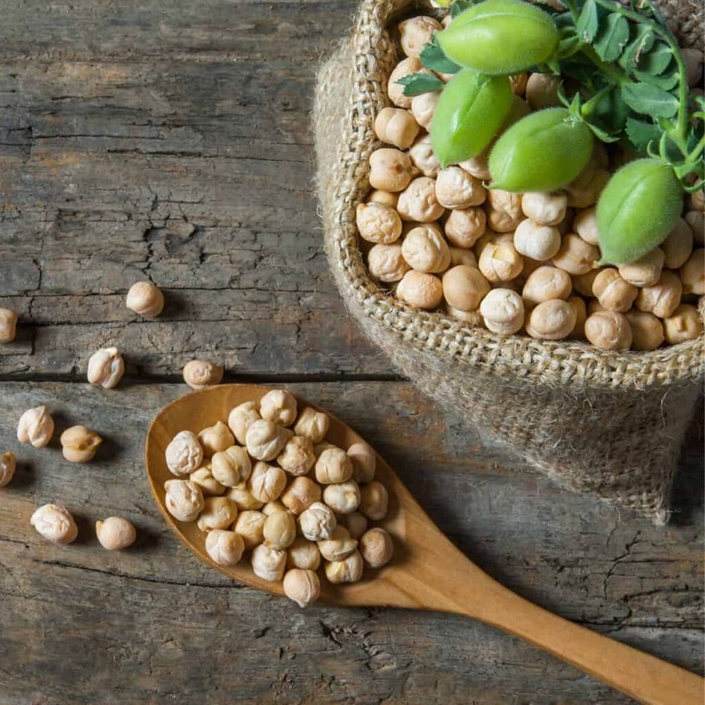 What Are Chickpeas and What Do They Taste Like?