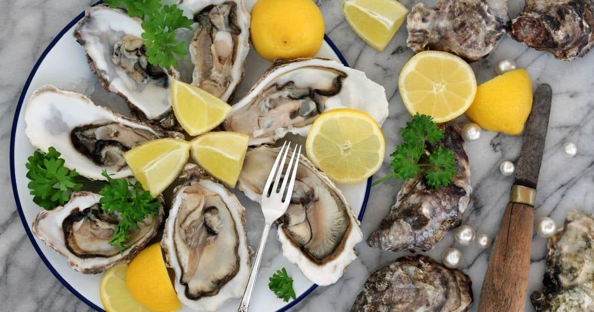 What Do Oysters Taste Like? Love 'Em Or Hate 'Em?
