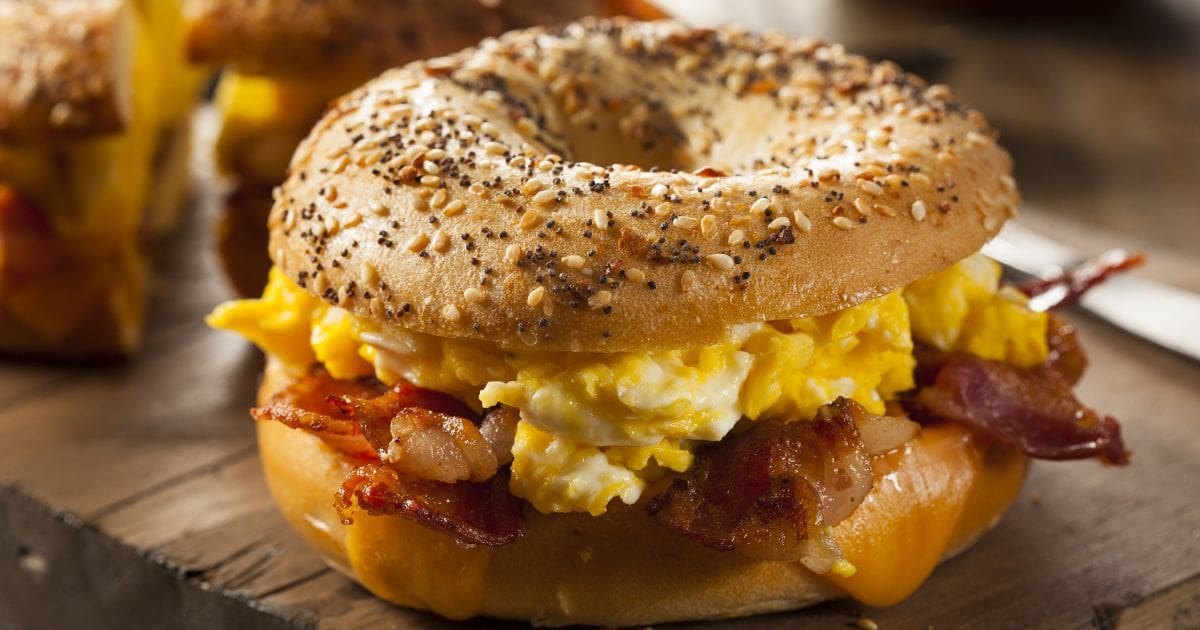 30 BEST Bagel Sandwich Recipes Level Up Your Sandwiches! 🥯