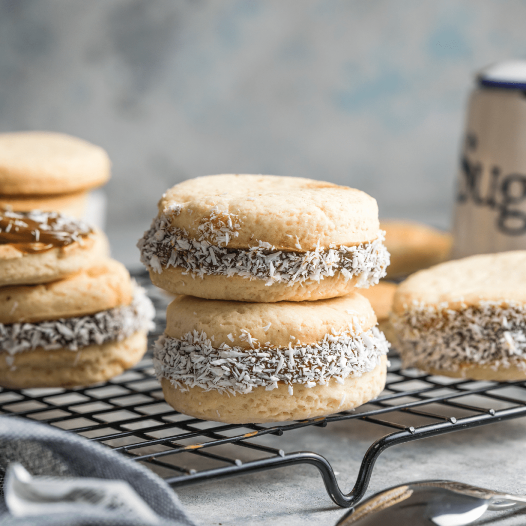 27 BEST Peruvian Recipes: From Alfajores To Tequenos & More!