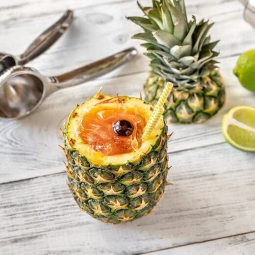 15 BEST Dark Rum Cocktails Dark, Rich, Smooth Cocktails!🍹