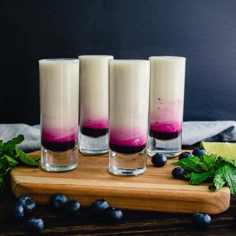 35 Best Easter Cocktails You MUST Try This Spring!