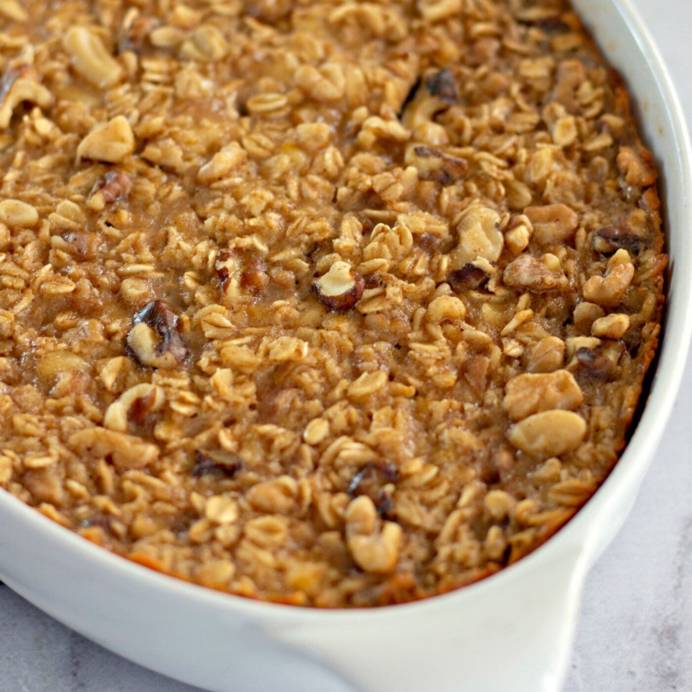 Healthy and Easy Banana Oatmeal Breakfast Casserole