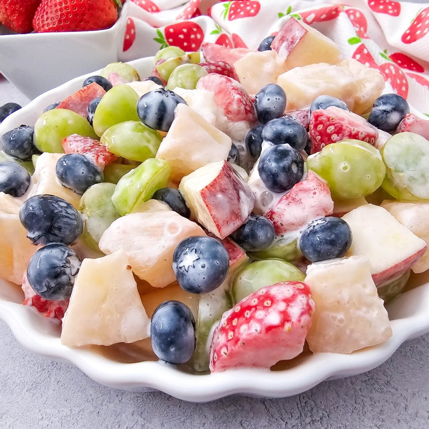 Creamy fruit salad recipe (The one you love)