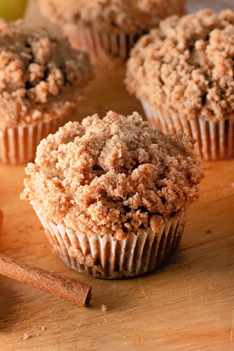 Apple cinnamon muffins