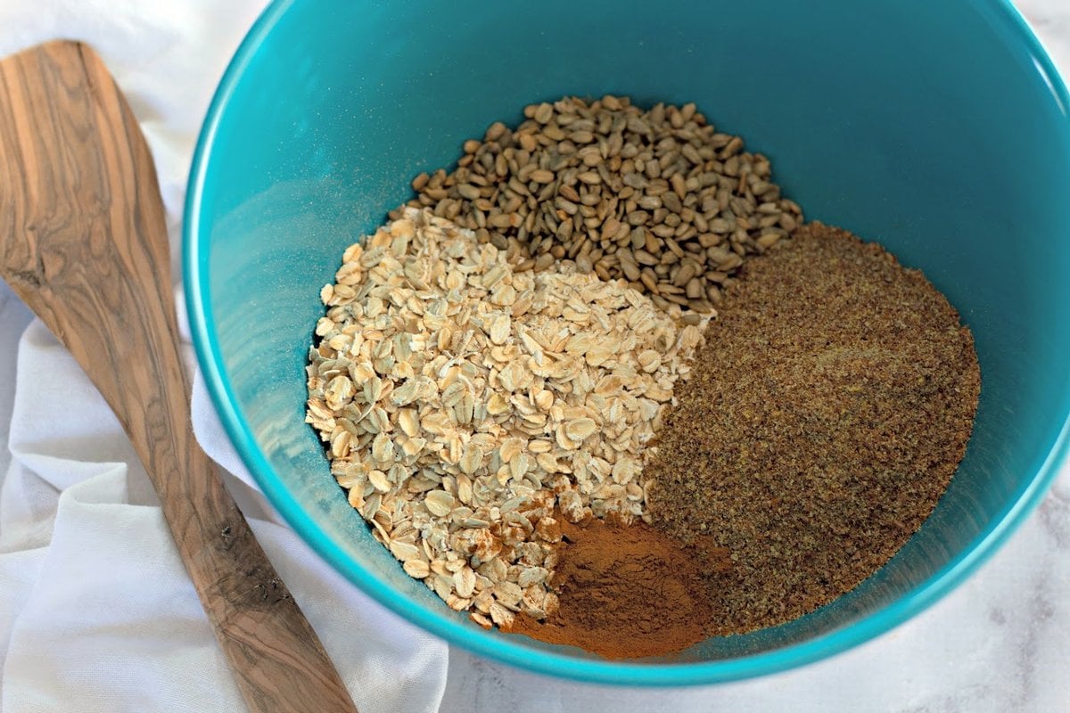 homemade cranberry granola dry ingredients