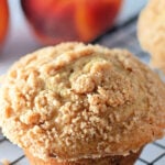 Peach streusel muffins pin