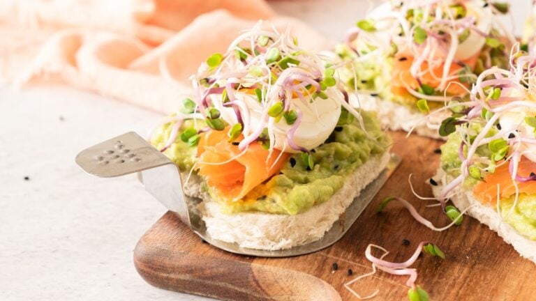Smoked Salmon Avocado Tea Sandwiches