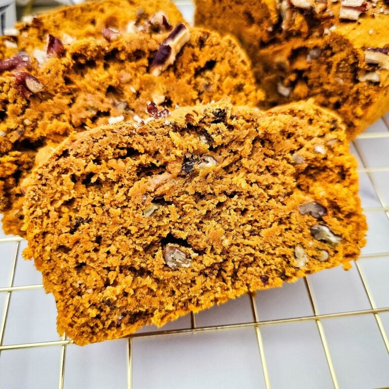 3 Ingredient Pumpkin Bread (Spice Cake Mix, Canned Pumpkin)