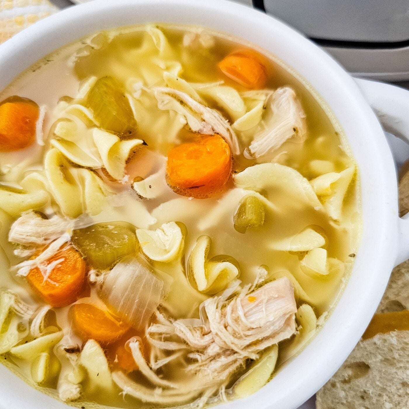 Crockpot Chicken Noodle Soup