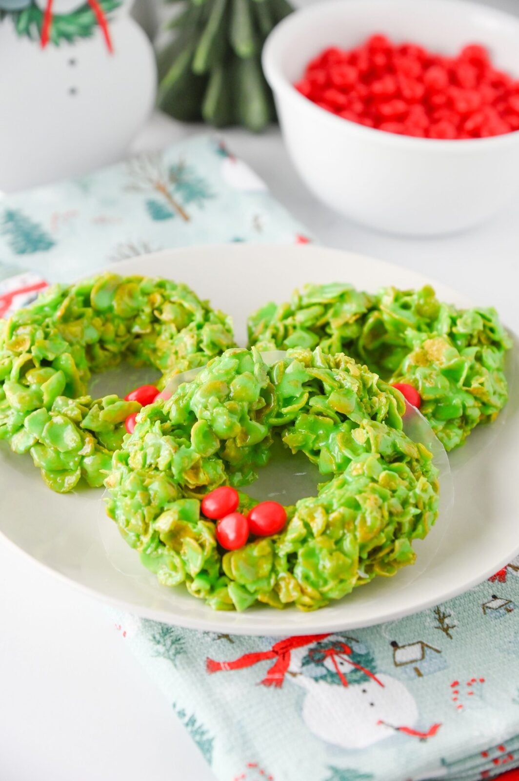 Cornflake Wreaths, plate with red hots